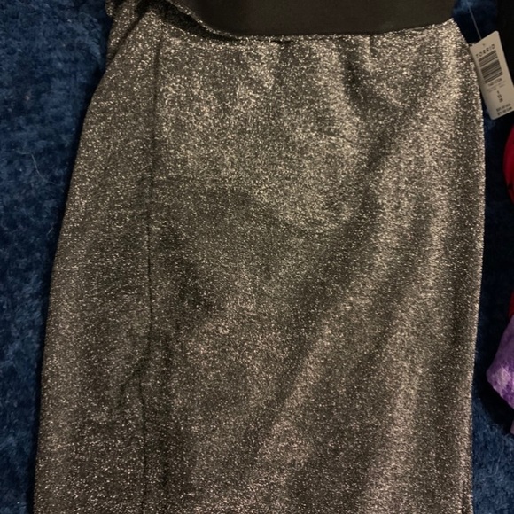 NWT Sparkle Flare Pant - Picture 4 of 4